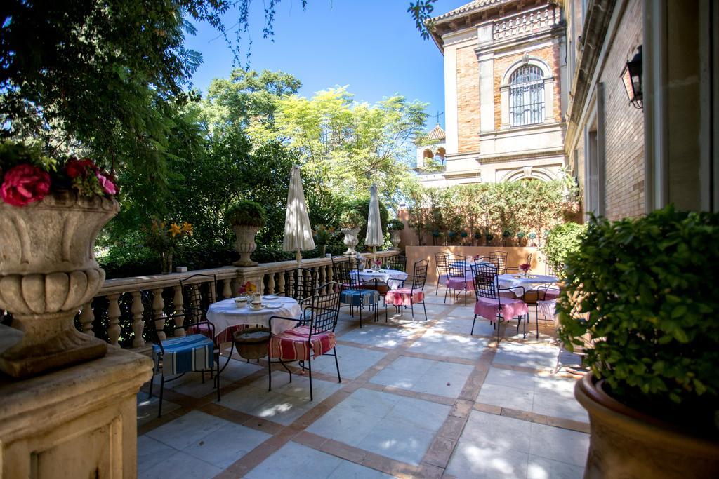 Villa De La Palmera Севиля Екстериор снимка