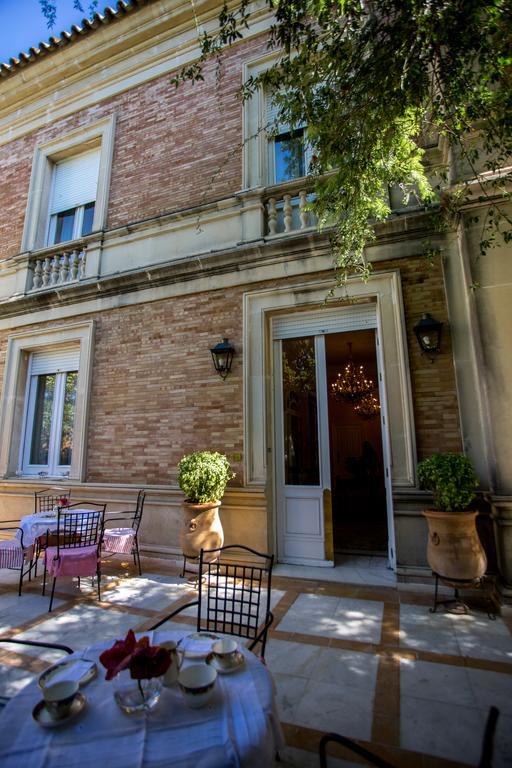 Villa De La Palmera Севиля Екстериор снимка